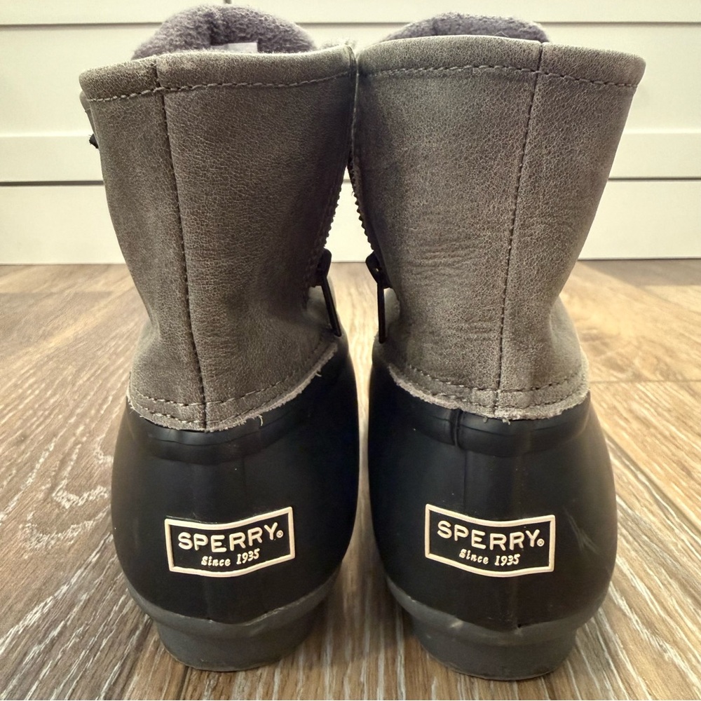 Sperry Waterproof Leather Duck Boots Women SZ 8M Black & Gray Preppy Snow Rain - Picture 3 of 9